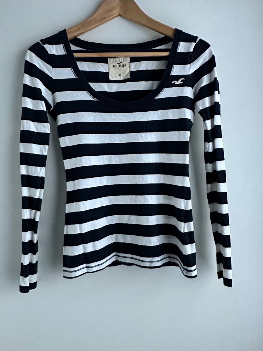 Y2K Hollister Navy & White Striped Scoop Neck Long Sleeve Top XS